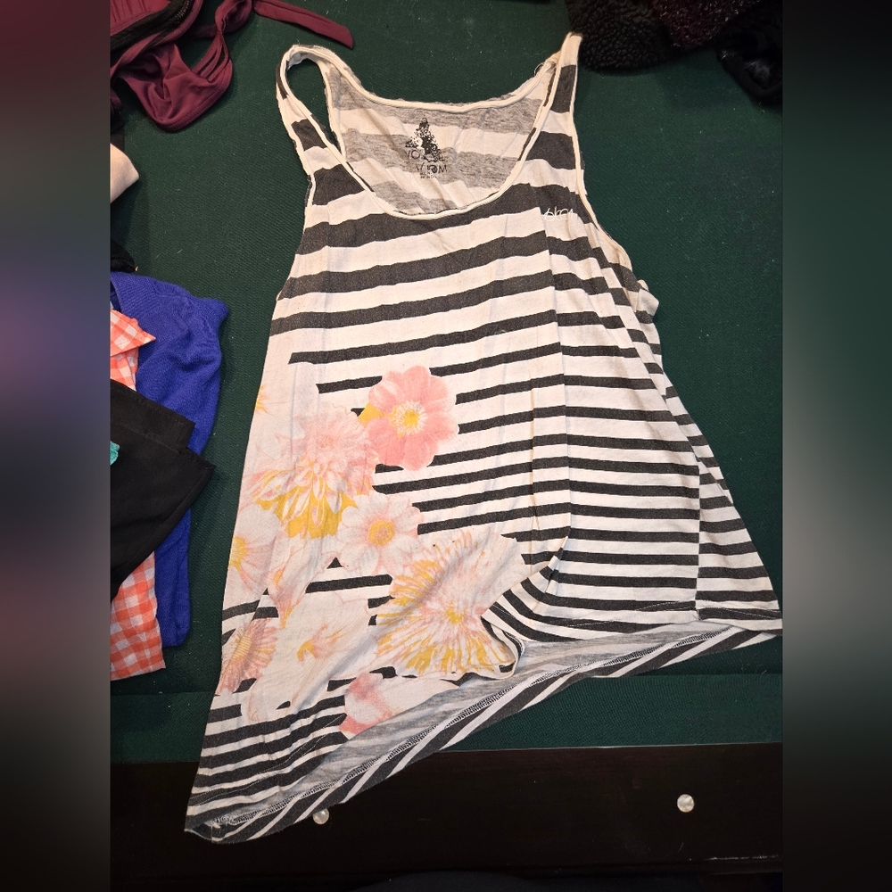 Volcom asymmetrical top striped with pink flower